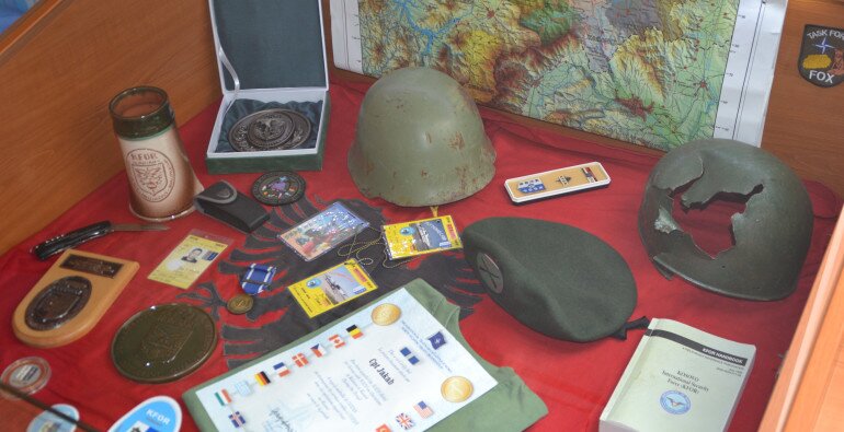 BÉKEFENNTARTÓ EMLÉKGYŰJTEMÉNY