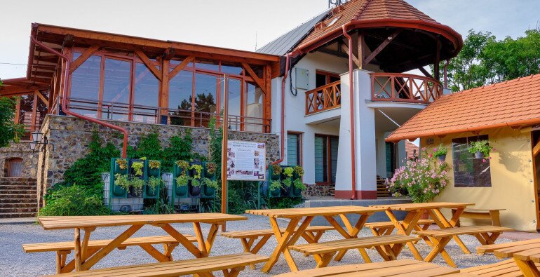 Bérelhető rendezvényhelyszínek