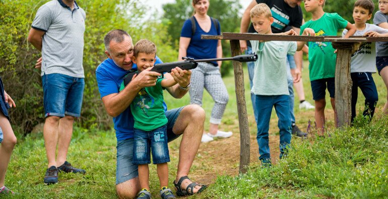 Négyből kettő foglalkozás